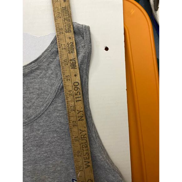 VINTAGE Auburn Tigers Tank Top Mens Large Red Oak Football 90s USA 21.5x28.5 - Picture 4 of 8